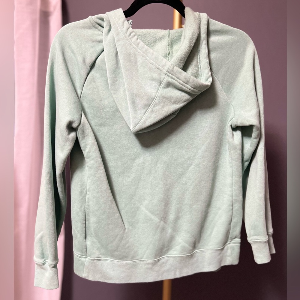 Nike size m dri-fit - Picture 3 of 5